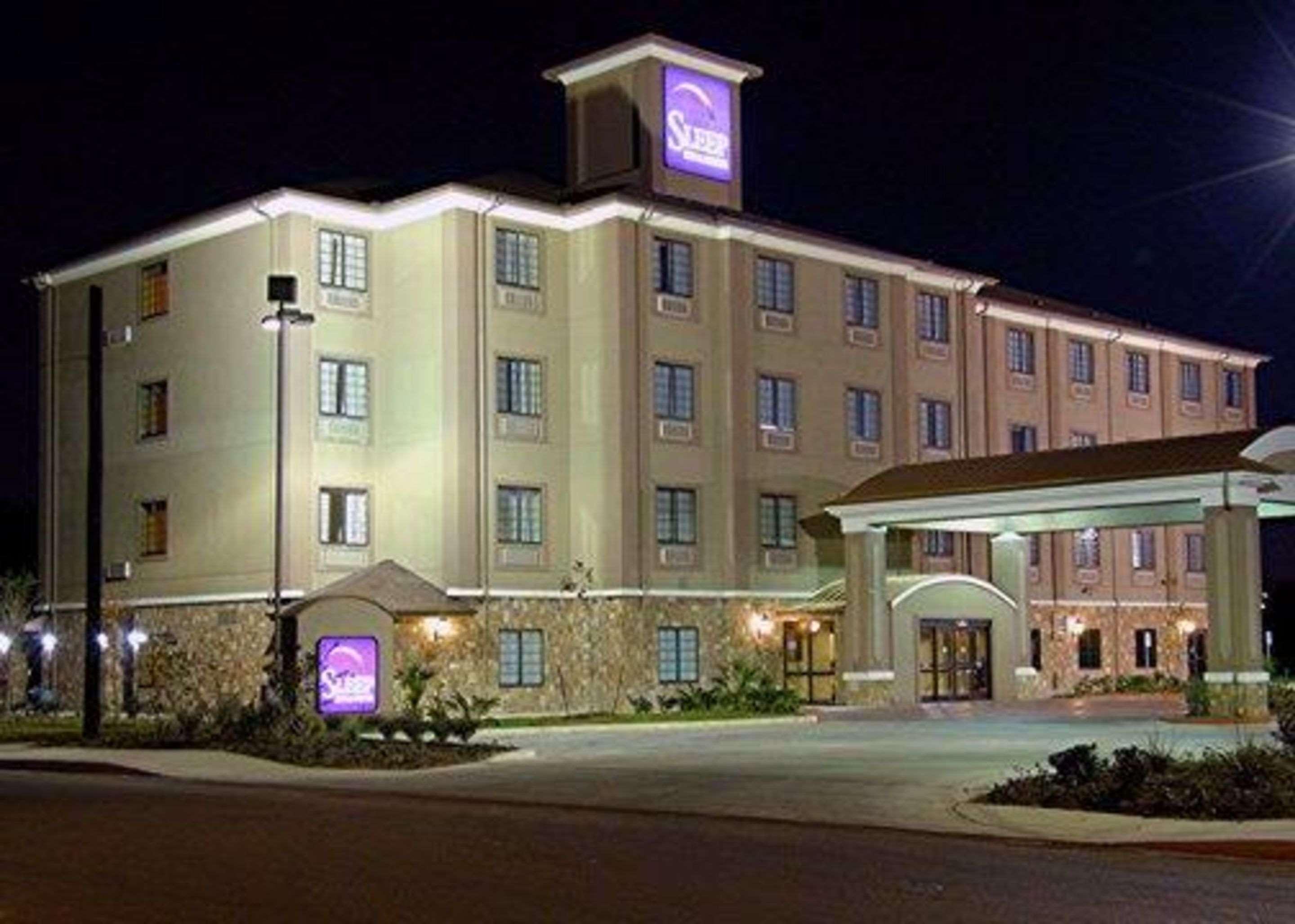 Sleep Inn & Suites At Six Flags San Antonio Exterior photo